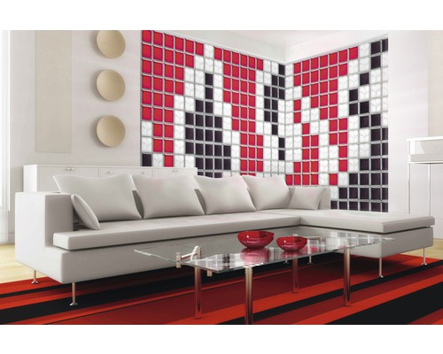 Wohnzimmer mit Glasbausteinwand in Rot, Schwarz und Weiss hinter Ecksofa