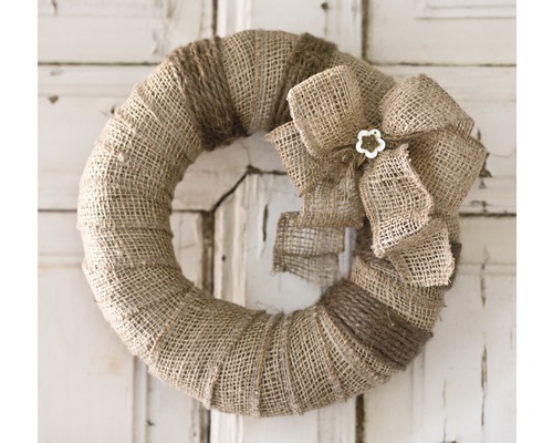 Couronne de porte décorative avec nœud et décoration florale