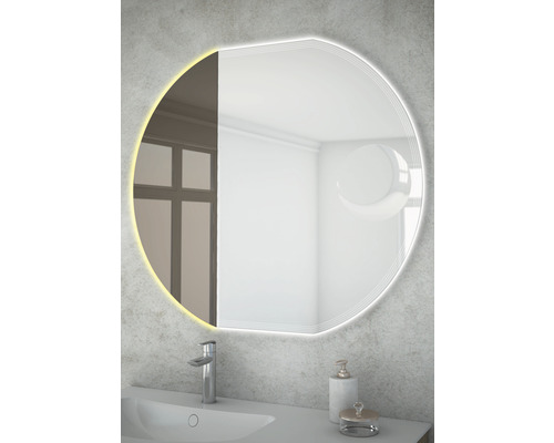 Miroir de salle de bain rond avec éclairage au-dessus d''un lavabo