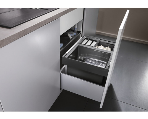 Meuble de cuisine avec tiroir coulissant et système de rangement pour ustensiles de cuisine