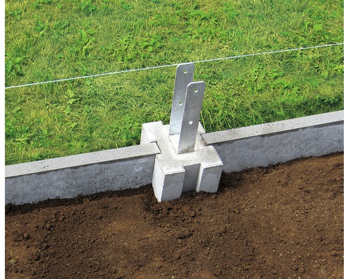 Support de poteau de clôture en béton avec supports métalliques pour bordure de jardin
