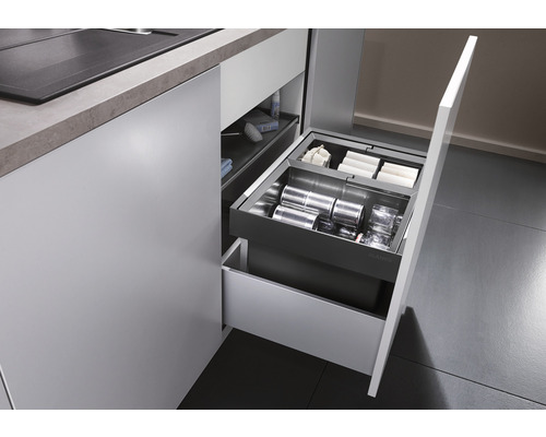 Meuble de cuisine avec tiroirs coulissants pour ranger les ustensiles de cuisine