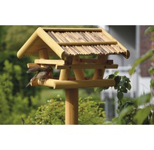 Vogelhaus aus Holz mit Vogel