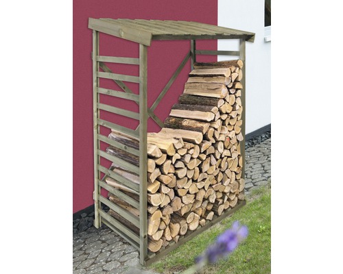 Abri à bois en bois avec bois de chauffage