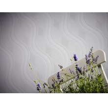 Papier peint à motif ondulé et fleurs de lavande
