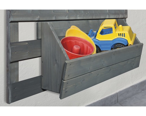 Étagère murale en bois avec jouets