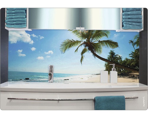 Badezimmer Waschbecken mit Strandmotiv und Handtüchern