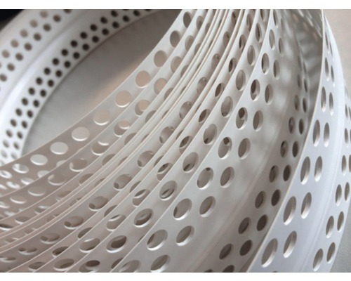 Bande de montage perforée en métal