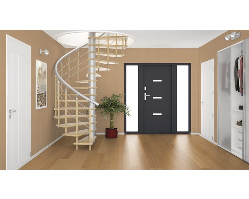 Innenraumansicht mit Wendeltreppe, Türen und Garderobe