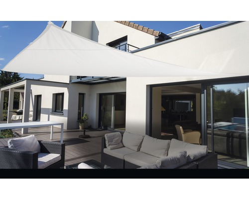 PeddyShield Dreiecksonnensegel 3,6 x 3,6 x 3,6 m, aus wasser- und windabweisenden PES 200 g/m², weiss PeddyShield Dreiecksonnensegel 3,6 x 3,6 x 3,6 m, aus wasser- und windabweisenden PES 200 g/m², weiss