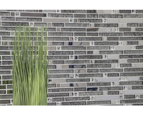 Mur de carreaux de mosaïque avec aspect verre et pierre et décoration