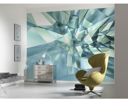 Salon avec papier peint photo à motif géométrique, fauteuil et commode