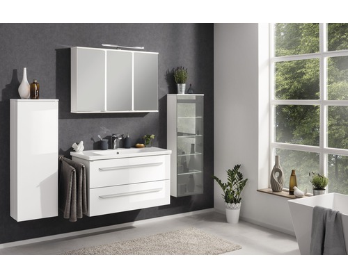 Salle de bains moderne avec meuble-lavabo, armoire de toilette et armoire haute pour accessoires de salle de bains