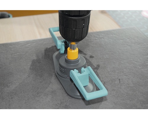 Guide de perçage pour carrelage avec perceuse sur carreau
