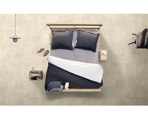 Ansicht von oben: Schlafzimmer mit Bett und Bodenfliesen