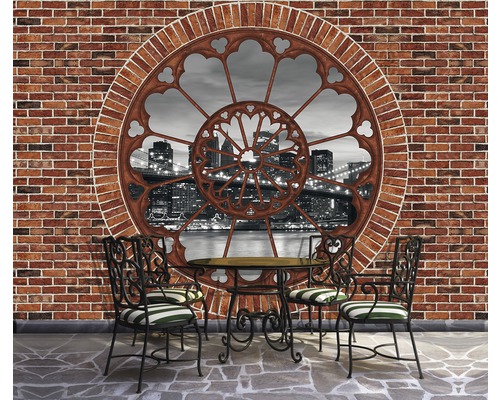 Papier peint photo avec mur en briques, rosace et vue sur New York avec table et chaises