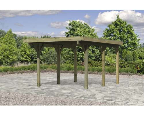 Pavillon en bois dans le jardin