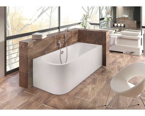 Kit de baignoire OTTOFOND Spirit 80 x 180 cm blanc brillant lisse 703923 Salle de bain lumineuse avec baignoire, carrelage et fenêtre