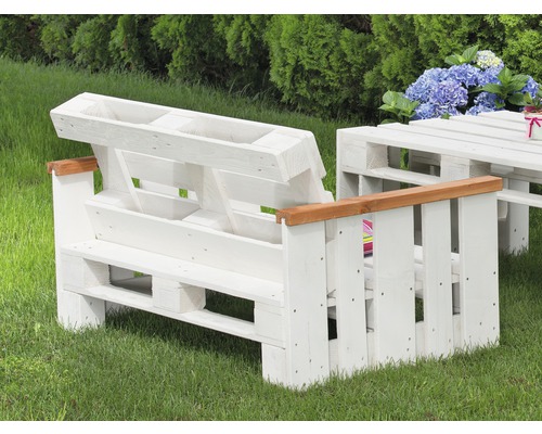 Ensemble de meubles de jardin en palettes avec banc et table