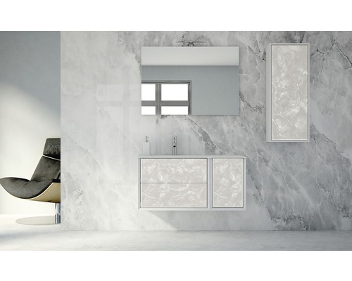 Salle de bain moderne avec meuble-lavabo, miroir et armoire suspendue