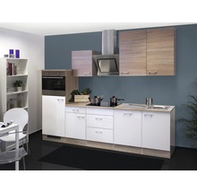 Cuisine avec éléments hauts, évier, plaque de cuisson et four au design moderne