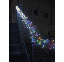 Guirlande lumineuse décorative pour l''extérieur sur une rampe d''escalier