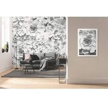 Salon avec papier peint photo à motif de succulentes et image encadrée