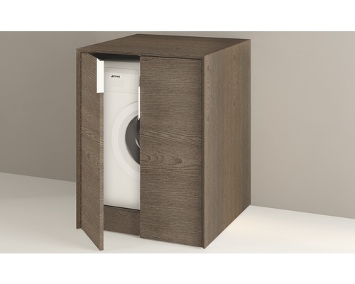 Waschmaschinenschrank mit teilgeöffneter Tür