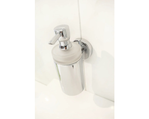 Seifenspender zur Wandmontage im Badezimmer