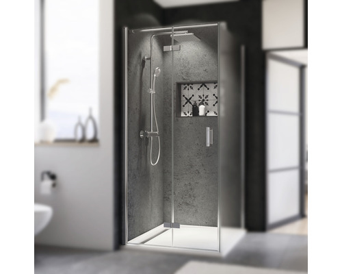 Cabine de douche d''angle avec robinetterie de douche et compartiment de rangement dans une salle de bain moderne