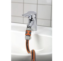 Adaptateur de robinet Gardena fixé au robinet