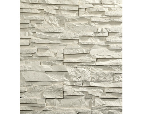 Steinverblendung mit unregelmässiger Oberfläche