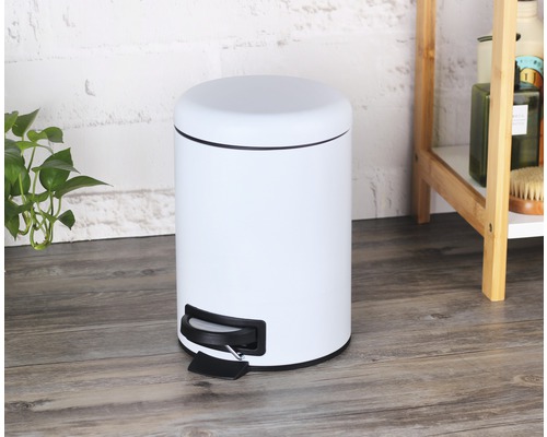 Poubelle à pédale en métal pour la salle de bains
