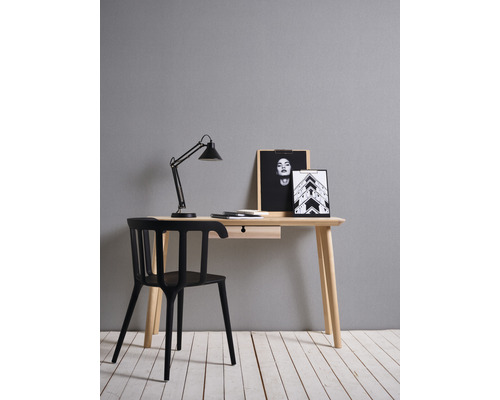 Bureau avec table de travail, chaise de bureau et lampe de bureau