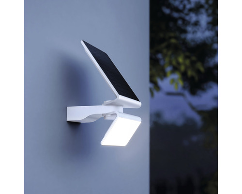 Lampe solaire avec panneau solaire pour montage mural