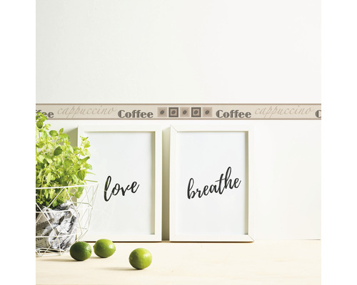 Bordure décorative avec motif café et cappuccino sur un mur