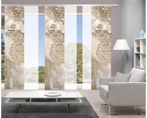 Vue d''une pièce avec des panneaux japonais à motif de mur de briques