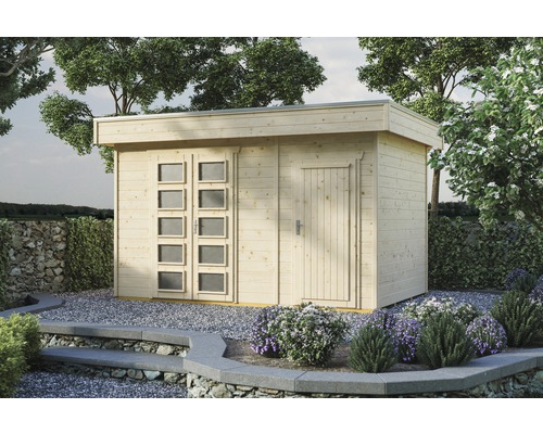 Abri de jardin en bois avec porte et fenêtres dans le jardin