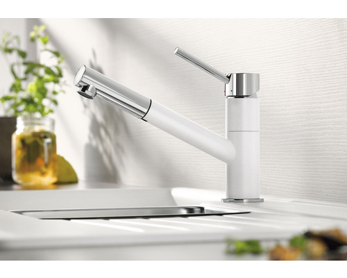 Robinet de cuisine en métal avec mitigeur monocommande