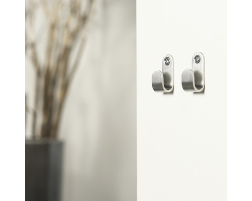 Zwei Metallhaken zur Wandmontage