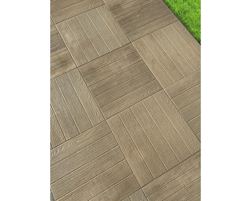 Pose de dalles de terrasse aspect bois