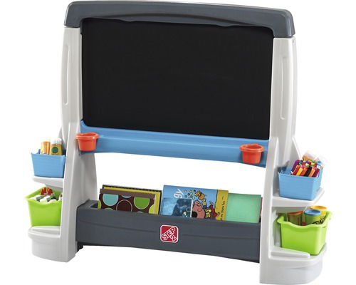 Table d''enfant avec tableau noir et espace de rangement