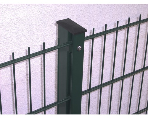 Clôture en treillis métallique double avec poteau de clôture