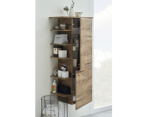 Badezimmerschrank mit offenen Regalen und Tür