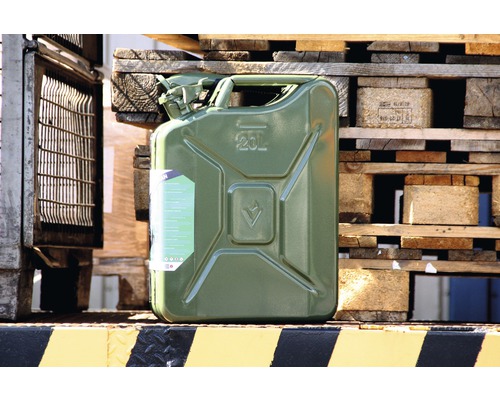 Bidon de carburant d''une capacité de 20 litres.