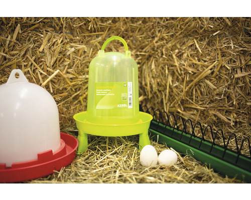 Geflügeltränke aus Kunststoff für Hühnerstall