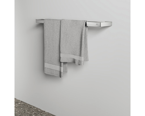 Porte-serviettes en métal avec deux serviettes