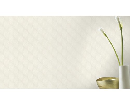 Papier peint de couleur claire avec motif géométrique dans la pièce