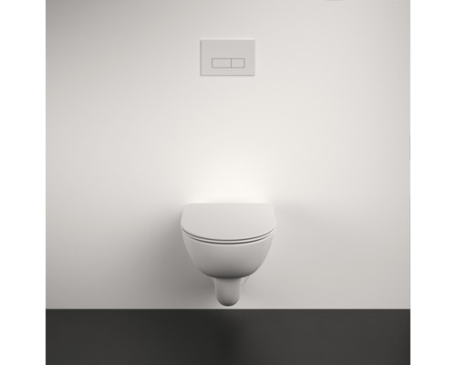 WC suspendu avec plaque de commande