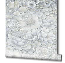 Rouleau de papier peint à motif floral